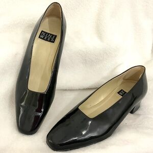 Nine West Black Patent Leather Low Heel Pumps | Classic Career Minimalist Sz 7M